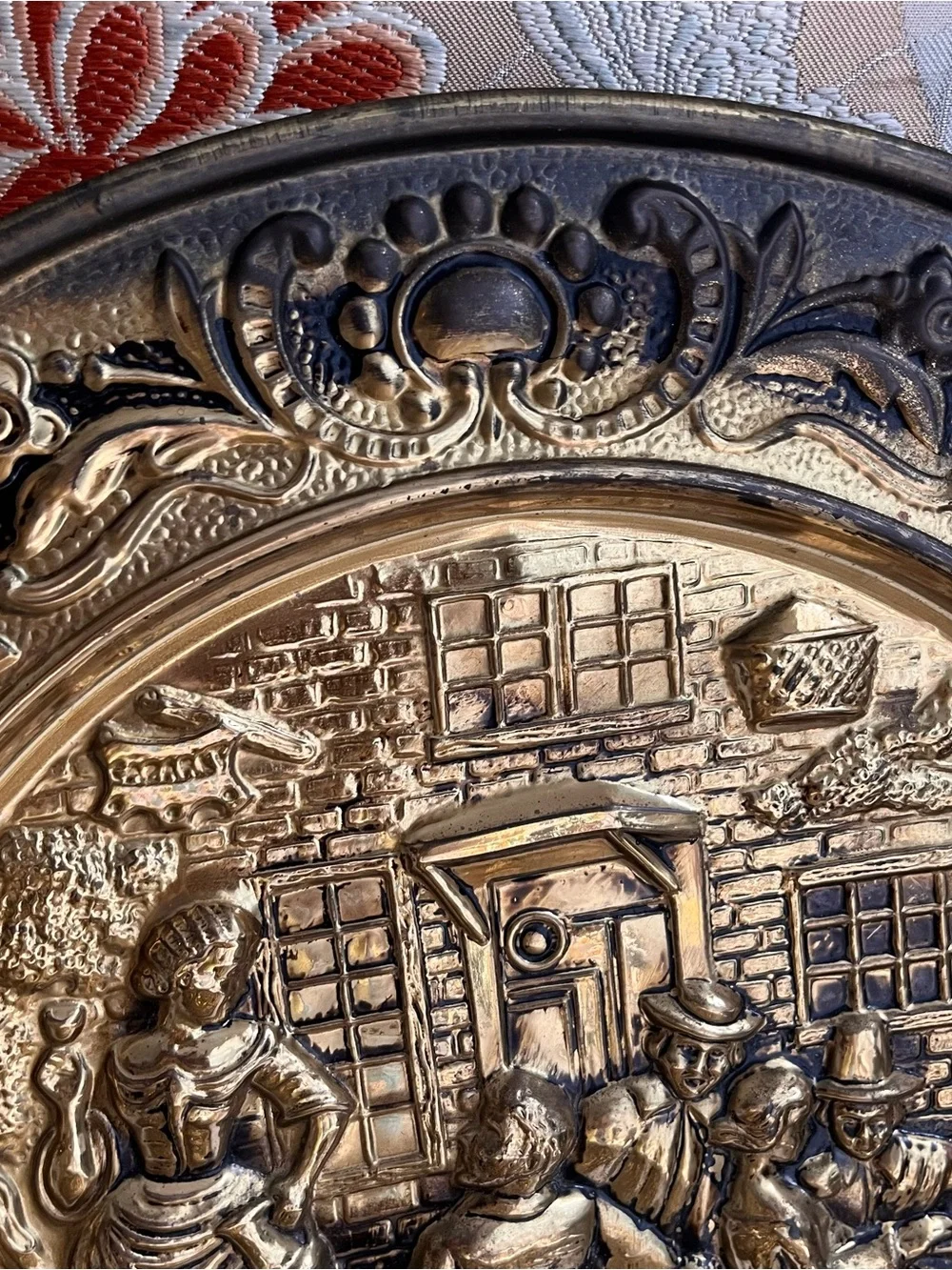 Vintage English embossed decorative Brass wall hanging plates set of 2